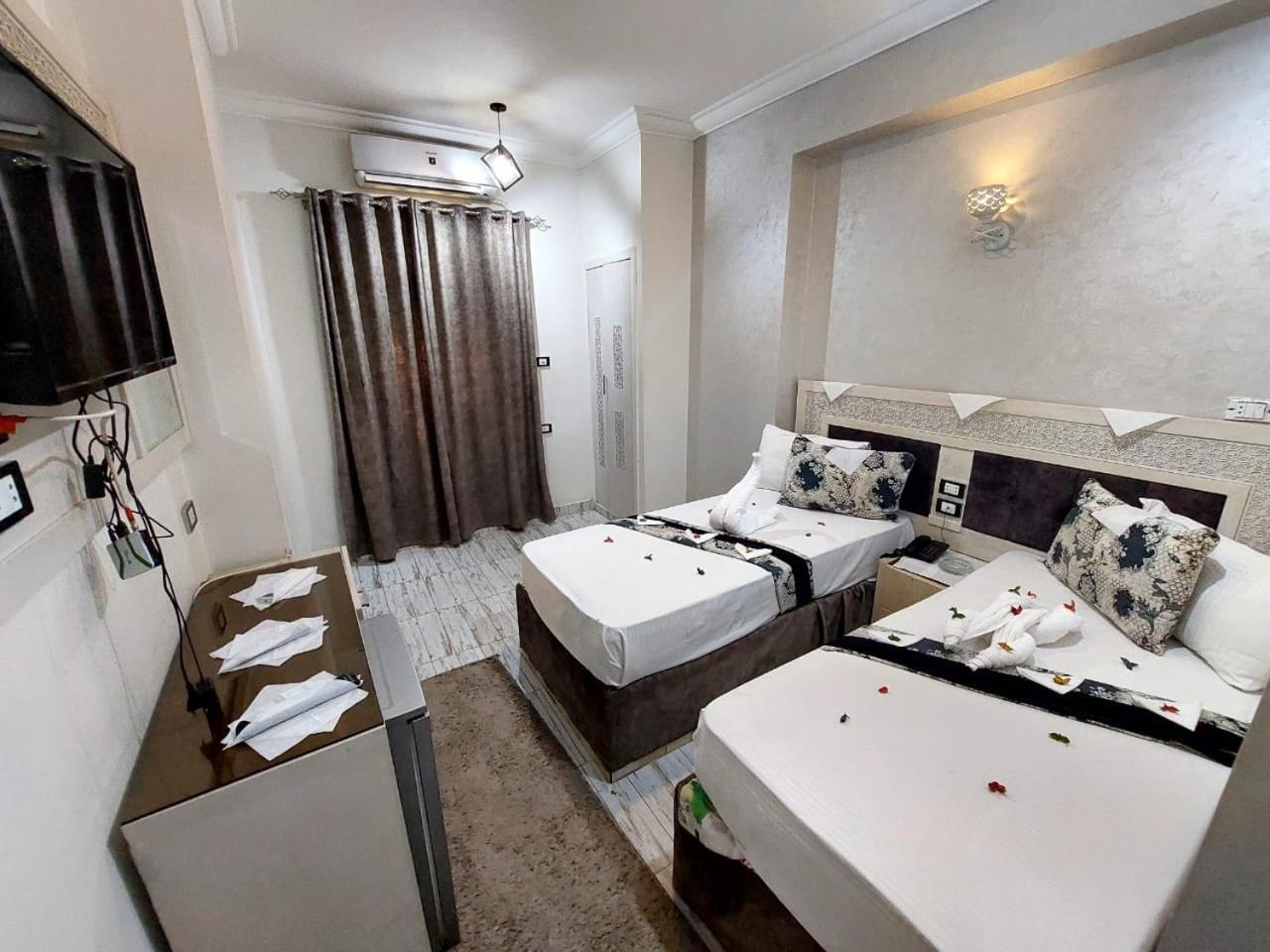 Al Amir Palace Hotel Sohag Exterior foto